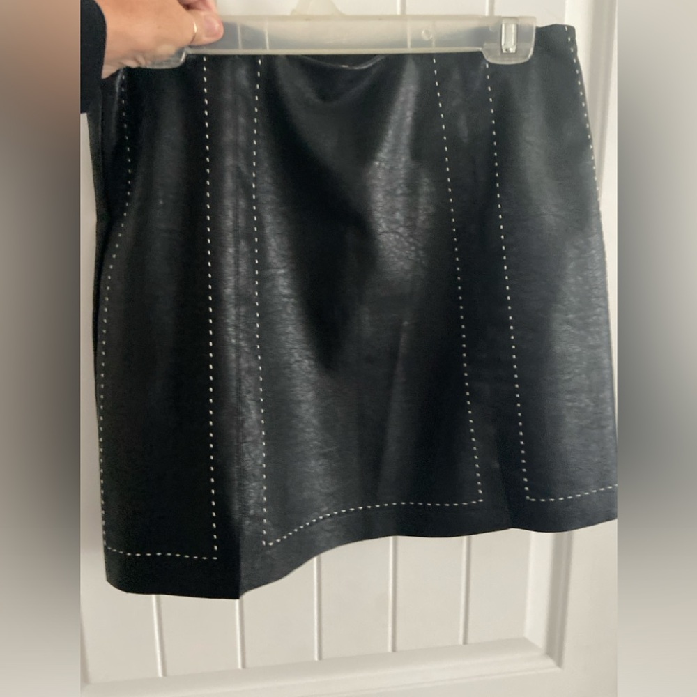 Faux leather mini skirt